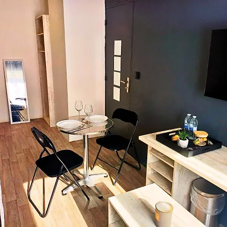 Appartamento Le Beau Sejour 1 - Tres Elegant - Proche Aeroport